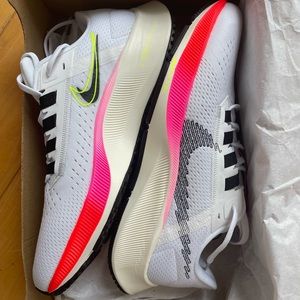 Nike Air Zoom Pegasus - Women’s size 9 (model version 38) - NEW WITH TAGS & BOX.